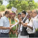 A huge demonstration was organized under the aegis of All India Brahmin Welfare Institute