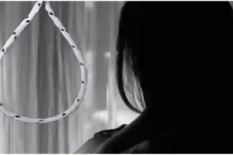 आत्महत्या